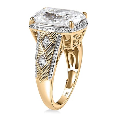 Moissanite 7.20 ctw Ring in 10K Yellow Gold (Size 6.0) 5.70 Grams