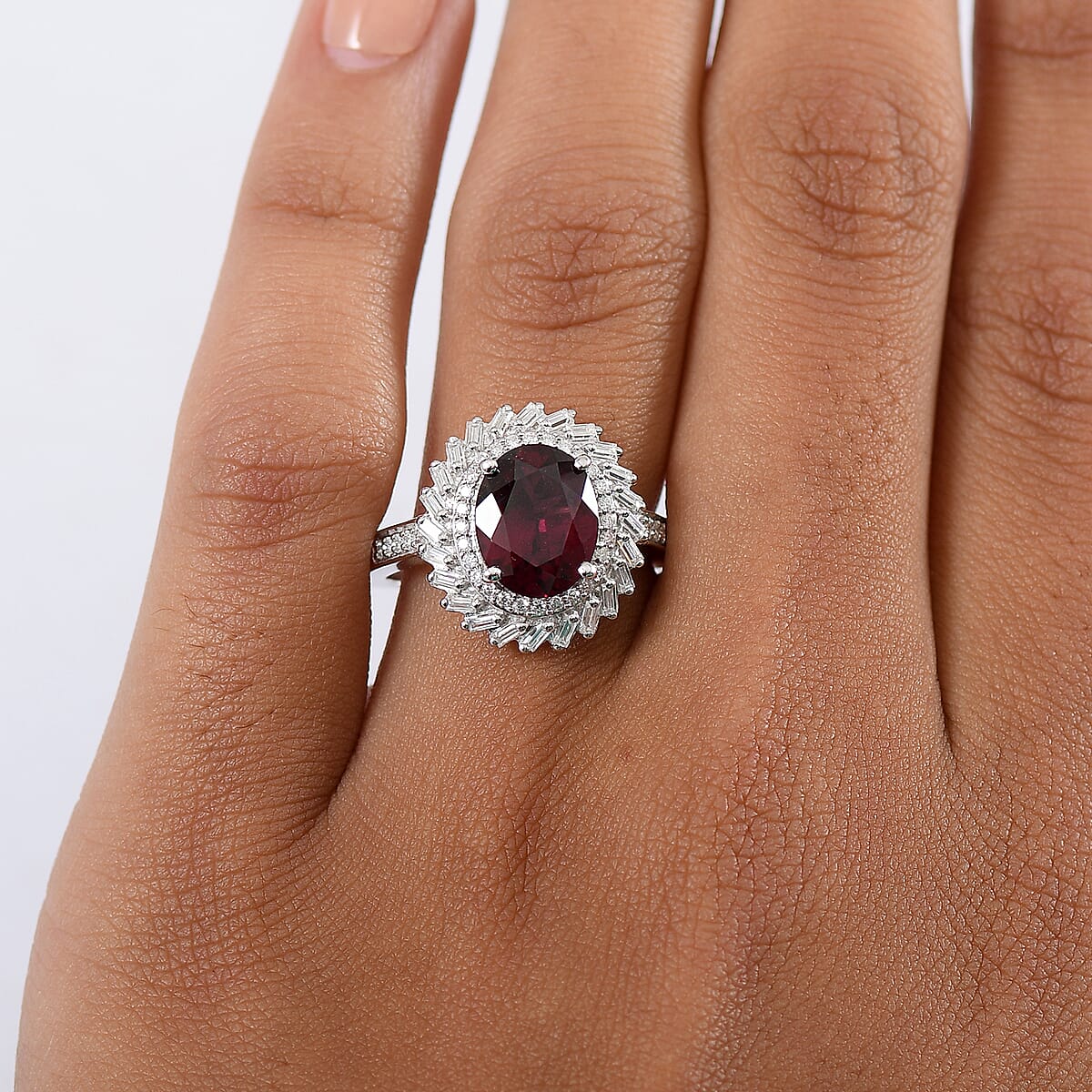 Doorbuster D'Joy Orissa Rhodolite Garnet and Moissanite 4.00 ctw Starburst Ring in Rhodium Over Sterling Silver (Size 9.0) image number 2
