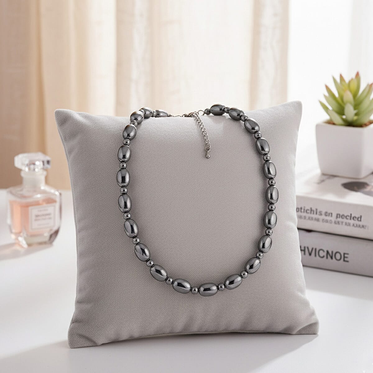 Terahertz 90.00 ctw Fancy and Barrel Beaded Necklace in Stainless Steel 18 Inches image number 1