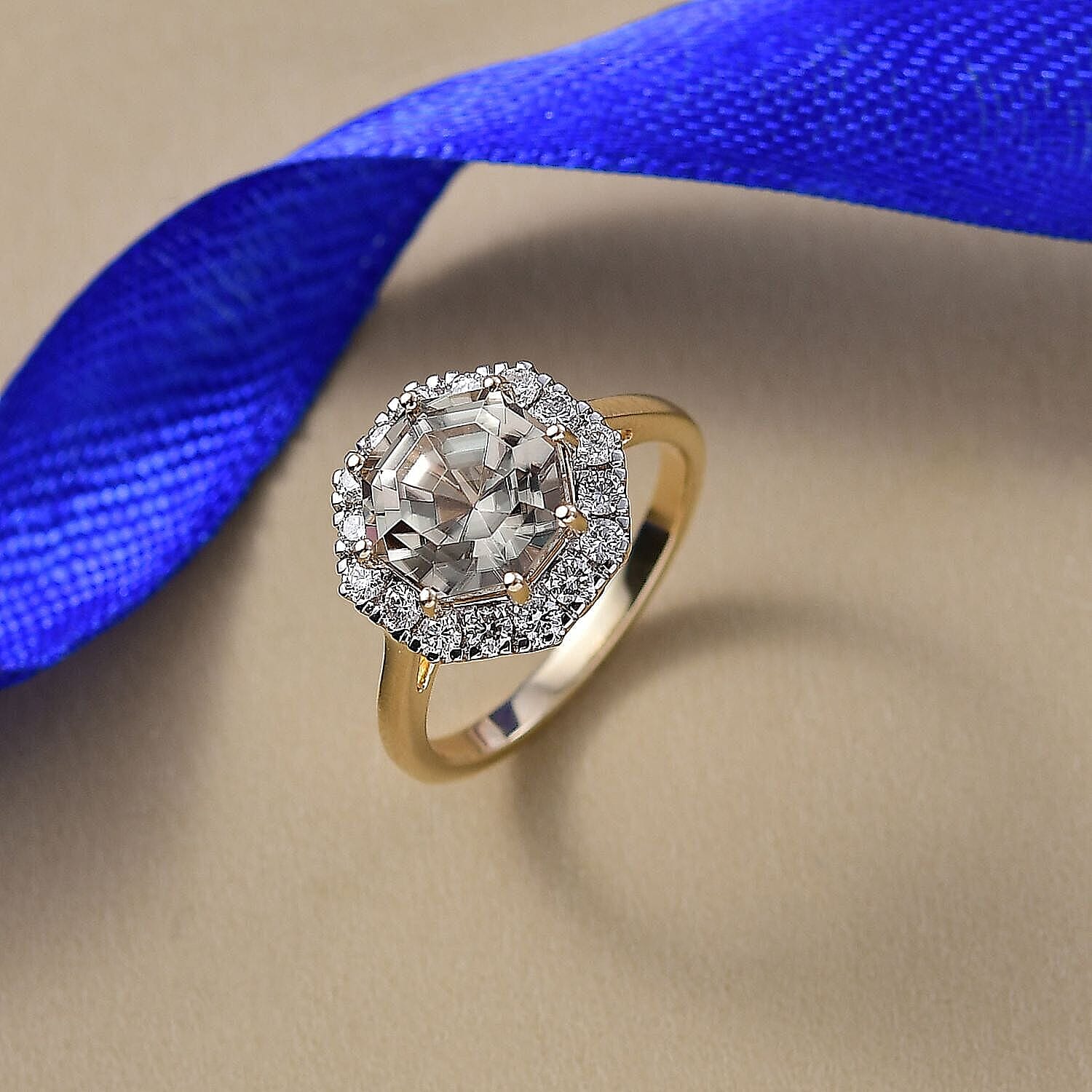 Certified & Appraised AAA Turkizite and Luxuriant Diamond G-H SI 4.50 ctw Ring in 10K Yellow Gold