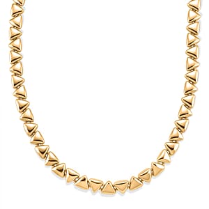 Geometric Pyramid Link Necklace (20 Inches) in Goldtone