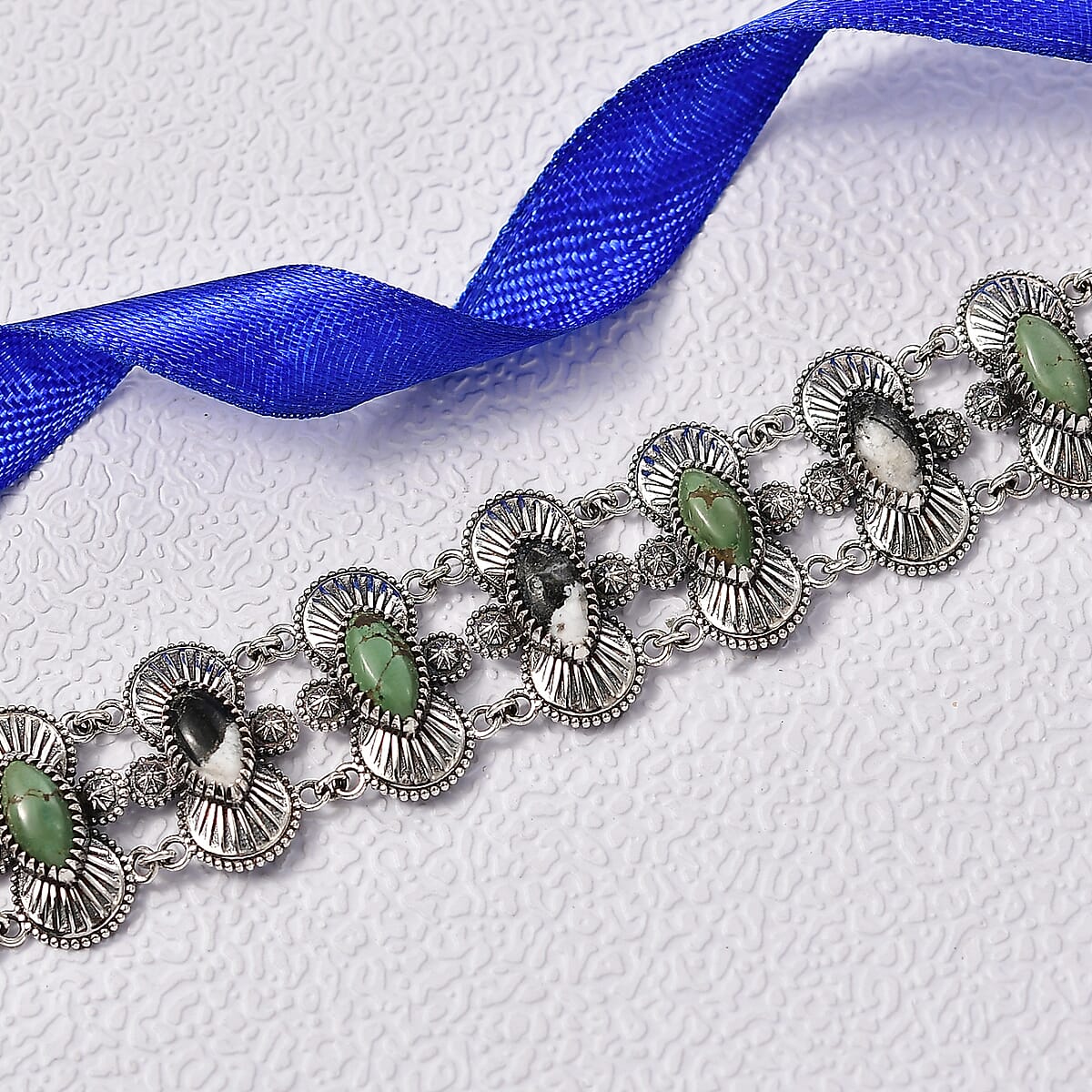 Doorbuster D'Joy Indian Artisan Crafted Premium White Buffalo and Tahoe Nevada Turquoise 9.70 ctw Bracelet in Black Oxidised Sterling Silv (7.25 In) image number 1