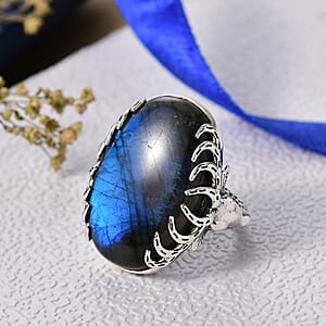 D'Joy Indian Artisan Crafted AAA Malagasy Labradorite Deer Horns Ring in Black Oxidised Sterling Silver 34.30 ctw (Size 7.0)