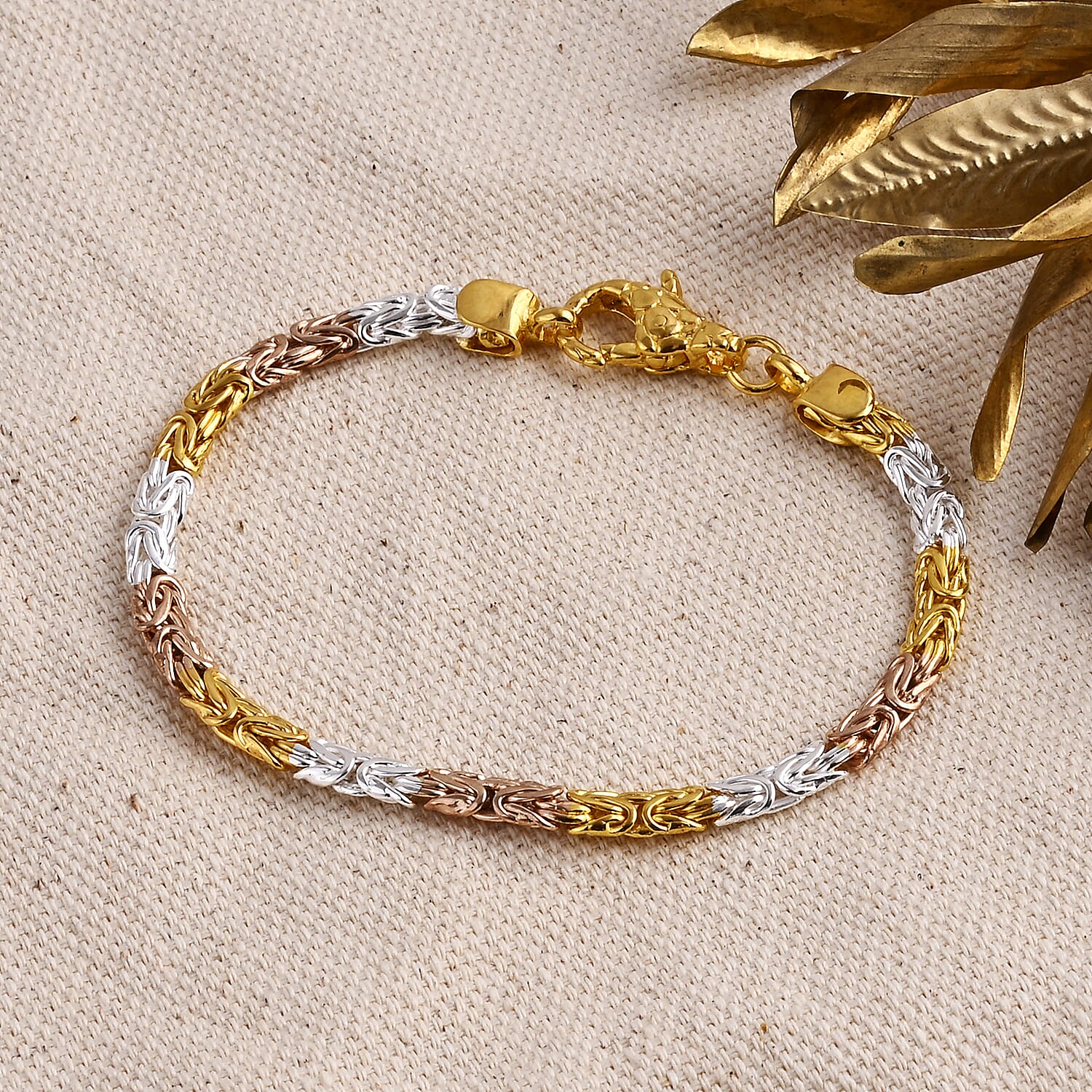 Default Title - Product card gallery slide 2 (10146424127771)