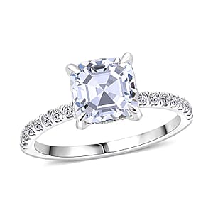 IGI Certified Luxuriant Lab Grown Diamond SI1-SI2 2.25 ctw Ring in 14K White Gold (Size 10.0)