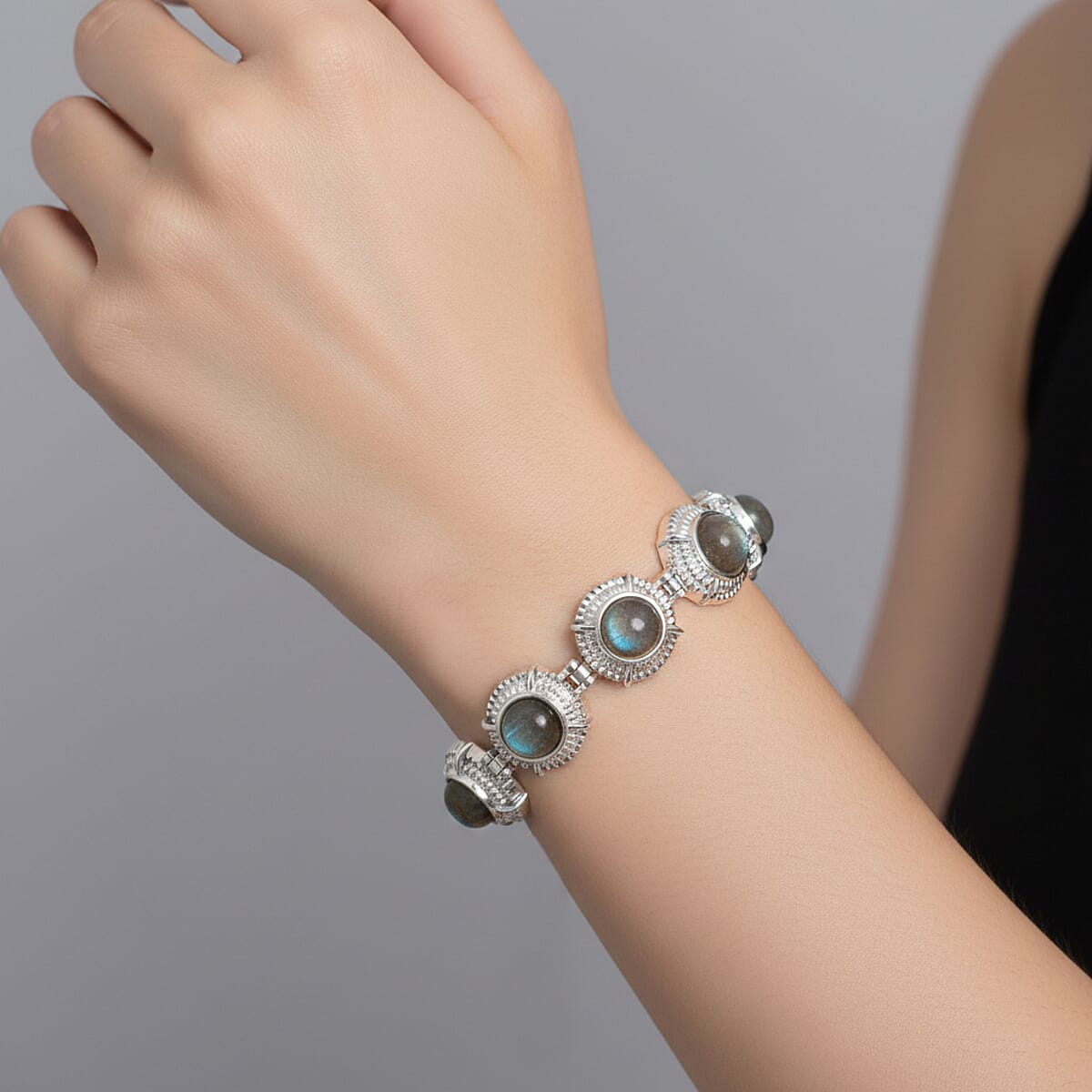 EverTrue Malagasy Labradorite 11.10 ctw Bracelet in Stainless Steel (6.50 In) image number 2