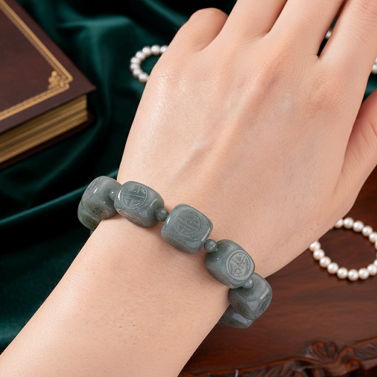 Natural Olmec Jadeite Carved 300.00 ctw Beaded Stretch Bracelet  image number 2