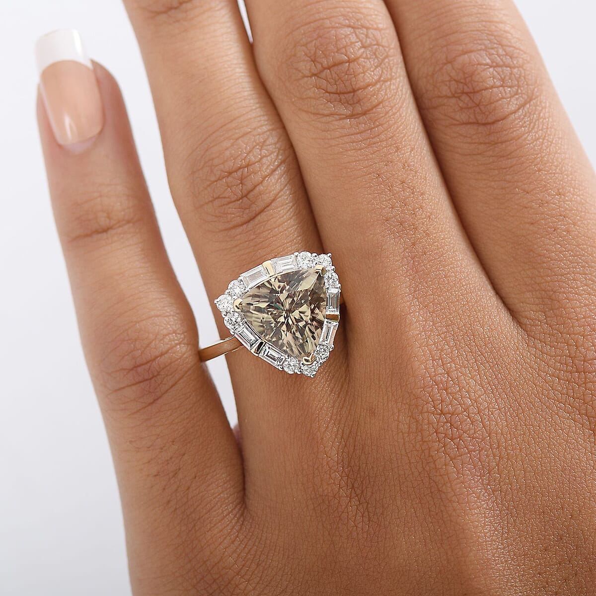 Doorbuster Certified & appraised AAA Turkizite and Luxuriant Diamond G-H SI 5.85 ctw Ring in 10K Yellow Gold (Size 6.0) image number 2