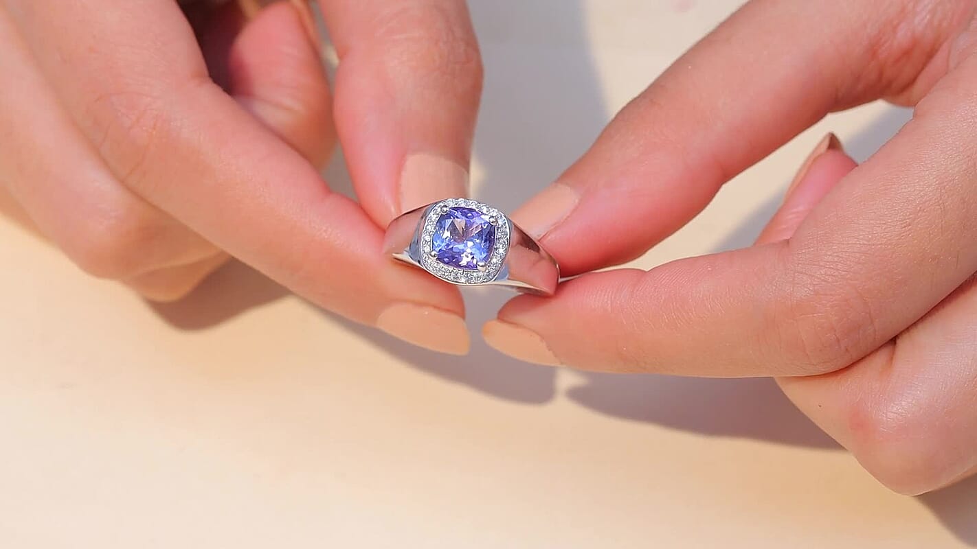 Luxoro 10K White Gold Premium Peacock Tanzanite, Diamond (I2) (0.35 cts) Ring (Size 10.0) (5.30 g) 2.65 ctw