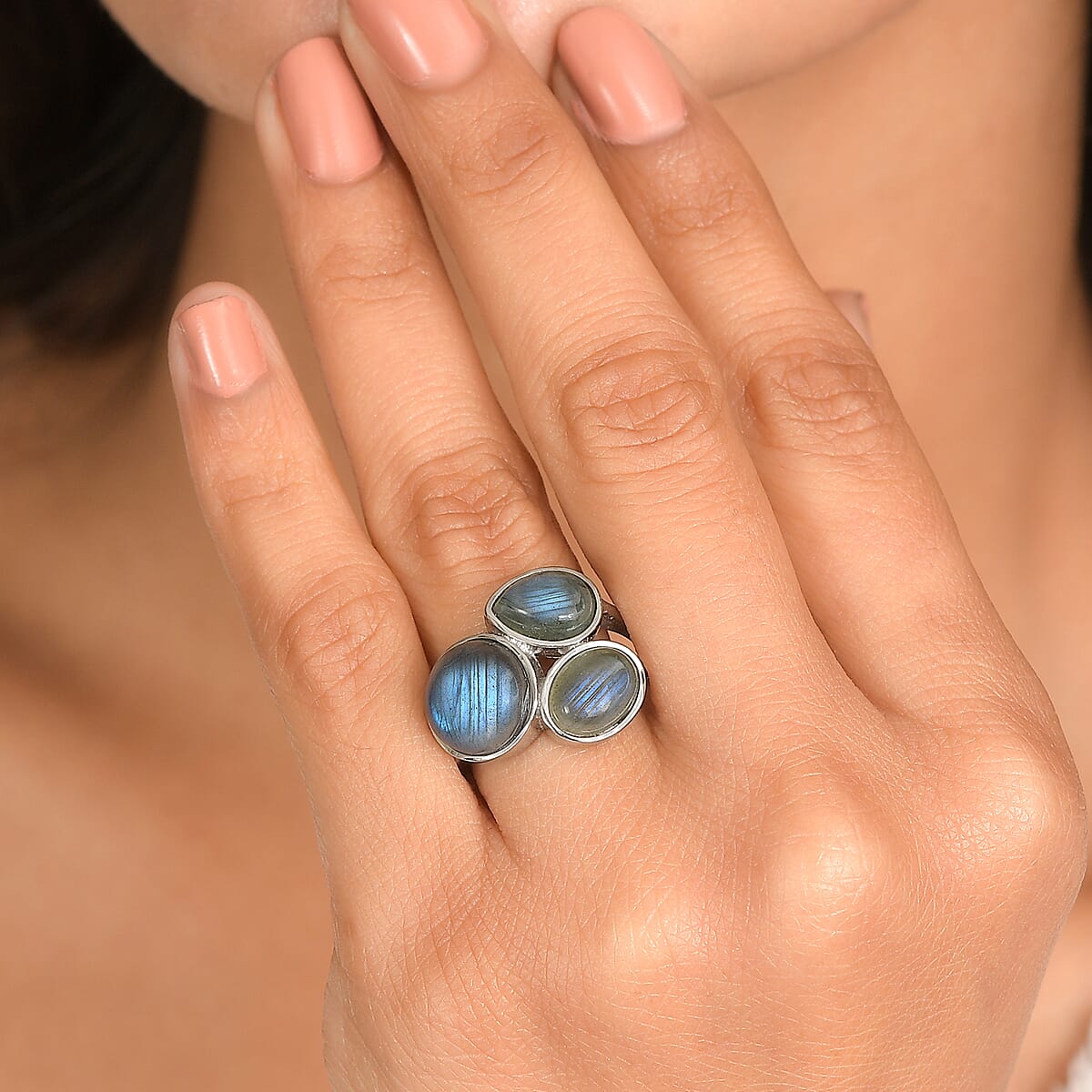 EverTrue Malagasy Labradorite 8.15 ctw Ring in Stainless Steel (Size 10.0) image number 2
