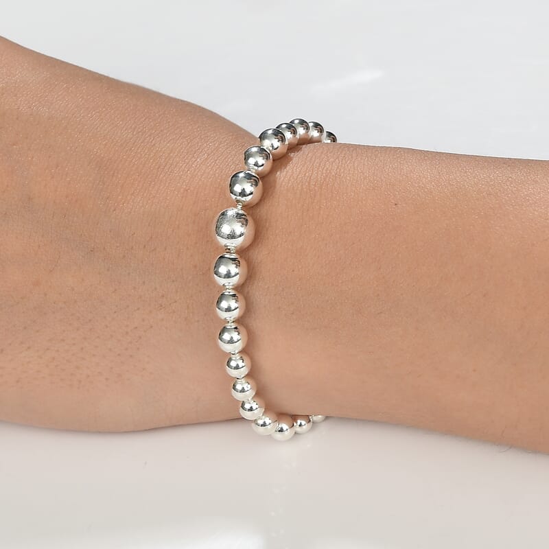 D'Joy Sterling Silver Beaded Graduated Bracelet (6.25 In) (9 g)