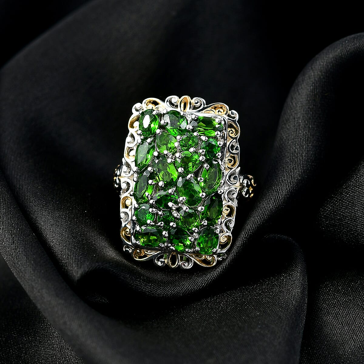 EverTrue Chrome Diopside 3.80 ctw Victorian Filigree Ring in 18K YG Plated and Platinum Bond (Size 7.0) image number 1