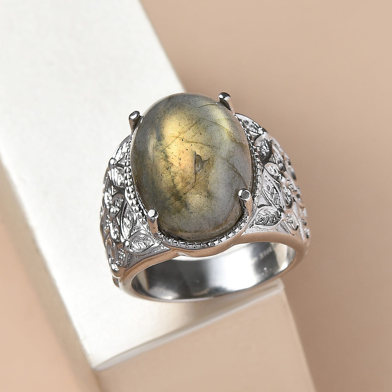 EverTrue Malagasy Labradorite Ring in Stainless Steel (Size 7.0) 12.75 ctw