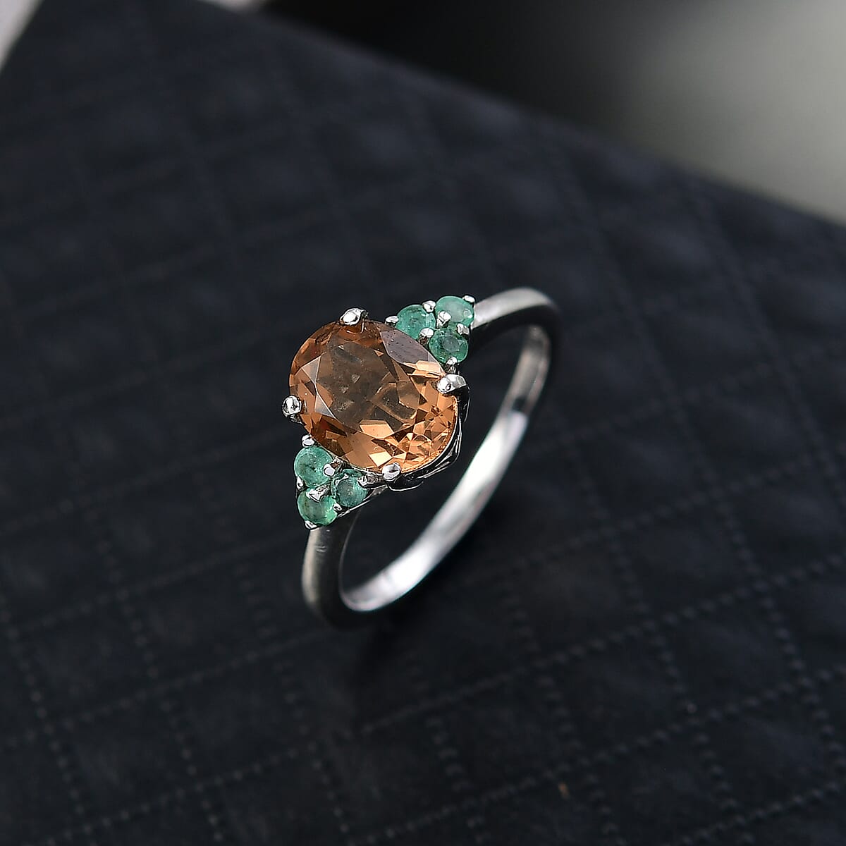 Doorbuster D'Joy Autumn Alexite and Kagem Zambian Emerald 2.00 ctw Ring in Platinum Over Sterling Silver (Size 7.0) image number 1