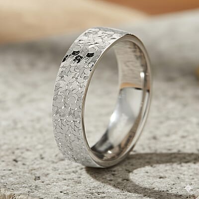 Rhapsody 950 Platinum Hammered Band Ring (Size 7.0)(5.60 Grams)