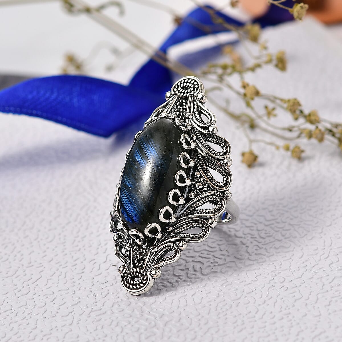 Doorbuster D'Joy Indian Artisan Crafted AAA Malagasy Labradorite 15.70 ctw Ring in Black Oxidised Sterling Silver (Size 7.0) image number 1