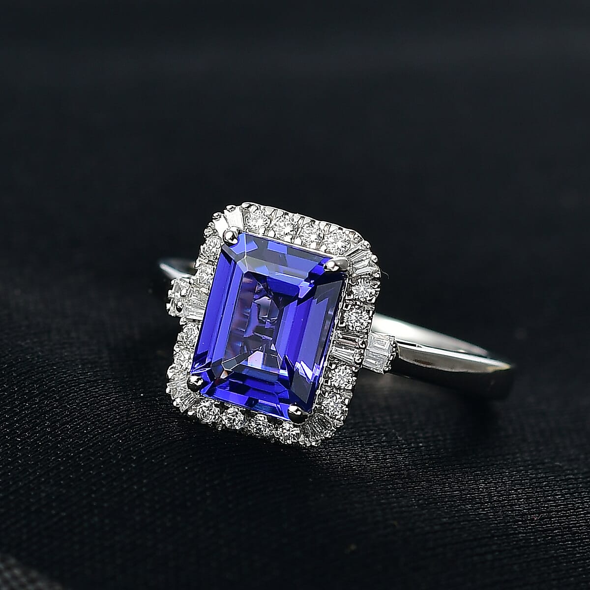 Certified & Appraised Rhapsody AAAA Tanzanite and Diamond E-F VS 3.00 ctw Ring in 950 Platinum (Size 7.0) 6 Grams image number 1