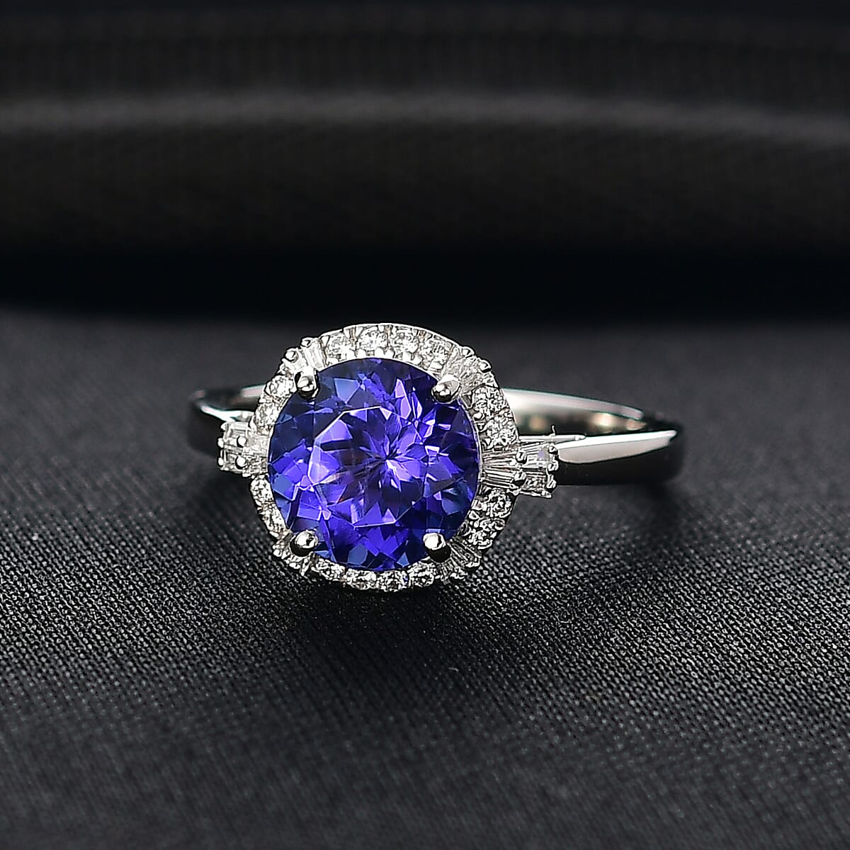 Certified & Appraised Rhapsody AAAA Tanzanite and Diamond E-F VS 3.00 ctw Ring in 950 Platinum (Size 6.0) 5.50 Grams image number 1