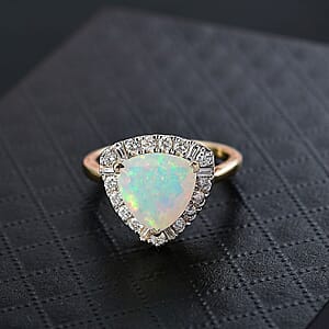 Doorbuster Certified & Appraised 10K Yellow Gold AAA Ethiopian Welo Opal, Luxuriant Diamond (G-H, SI) Ring (Size 5.0) 2.50 ctw