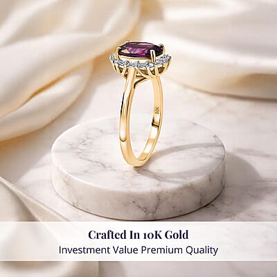 Certified & Appraised Luxoro AAA Radiant Ember Garnet and Diamond G-H I2 2.50 ctw Classic Halo Ring in 10K Yellow Gold (Size 7.0)