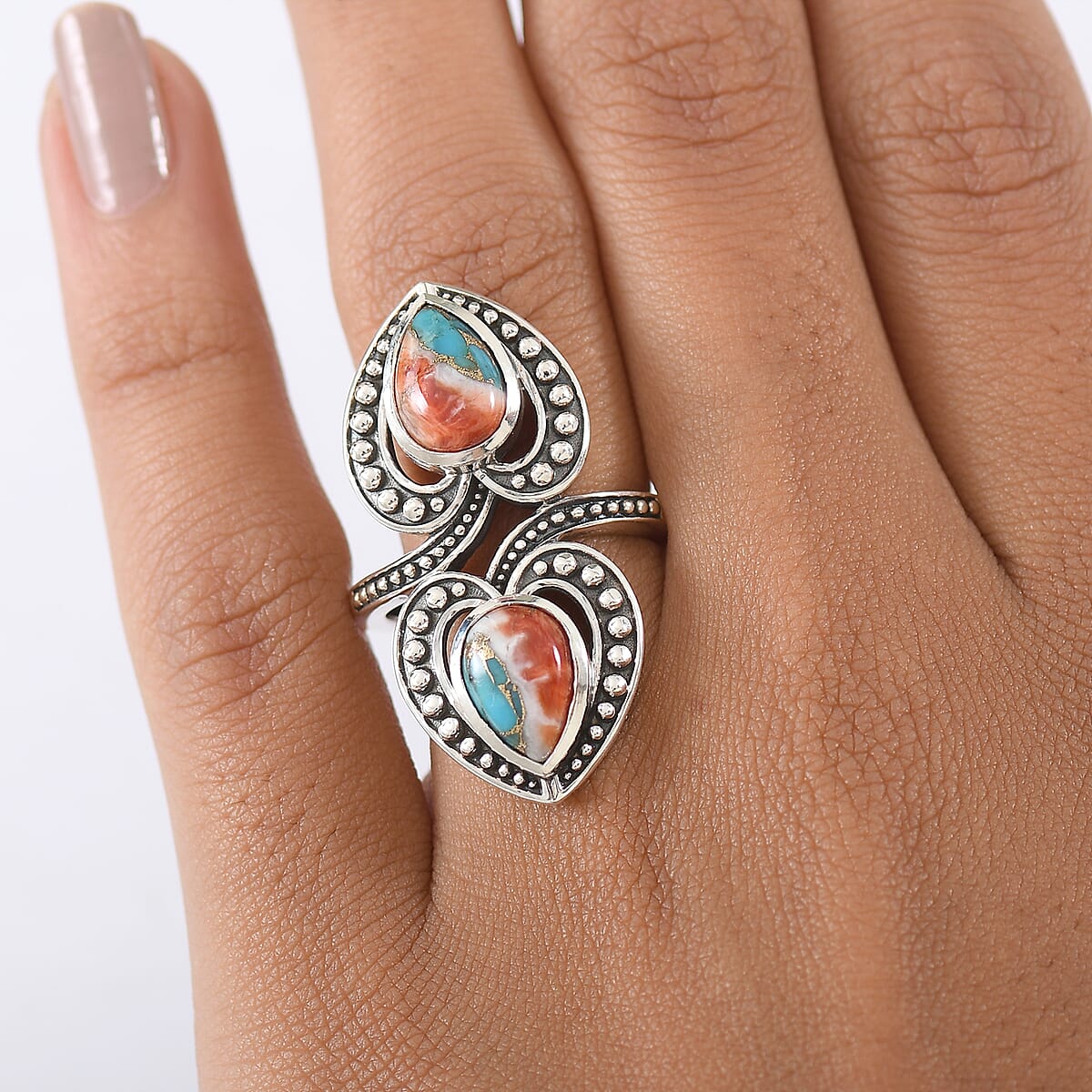 Doorbuster D'Joy Indian Artisan Crafted Spiny Oyster 4.80 ctw Ring in Black Oxidised Sterling Silver (Size 7.0) image number 2