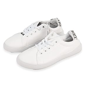 Closeout SOLE MATES White Snake Shoes (Size 6.0)