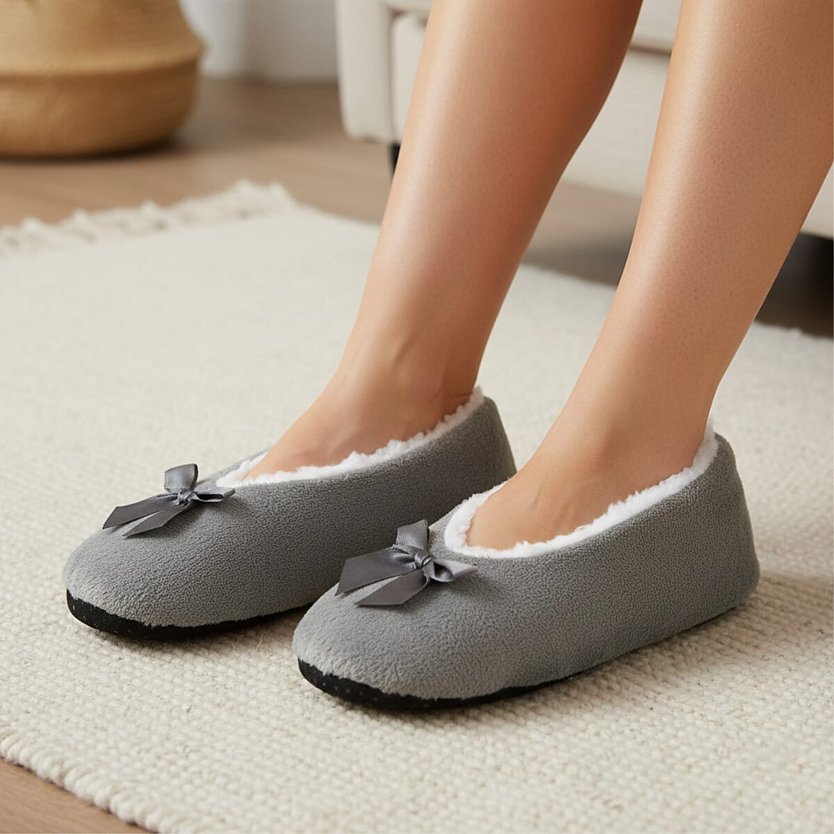 Mega Clearance Mossimo Light Grey Bow Slippers With Grippers - M/L image number 2