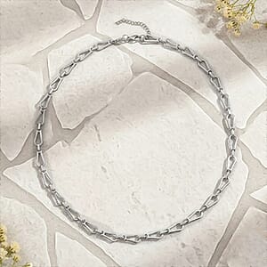 Interlocking Chain Necklace in Stainless Steel 20 Inches