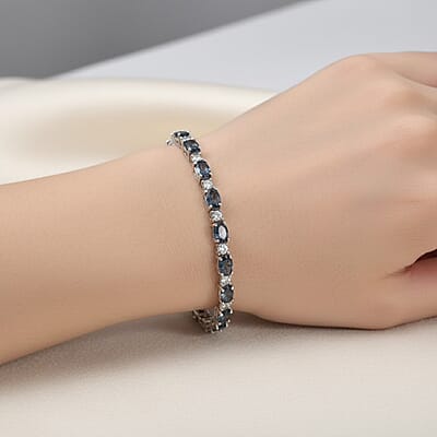 Luxuriant AAA Lab Grown Alexandrite and Lab Grown Diamond G-H SI 10.50 ctw Bracelet in Rhodium Over Sterling Silver (7.50 In)