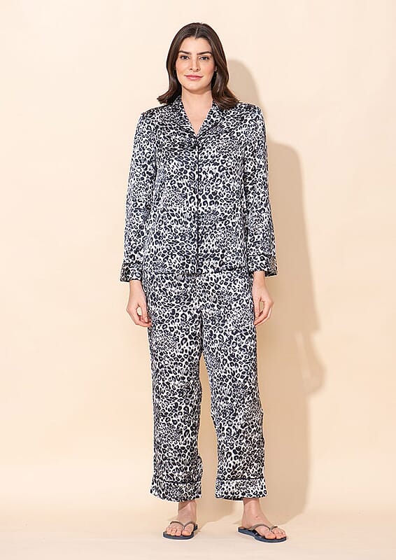 Tamsy Black and White Leopard Collared Nightwear Set - L