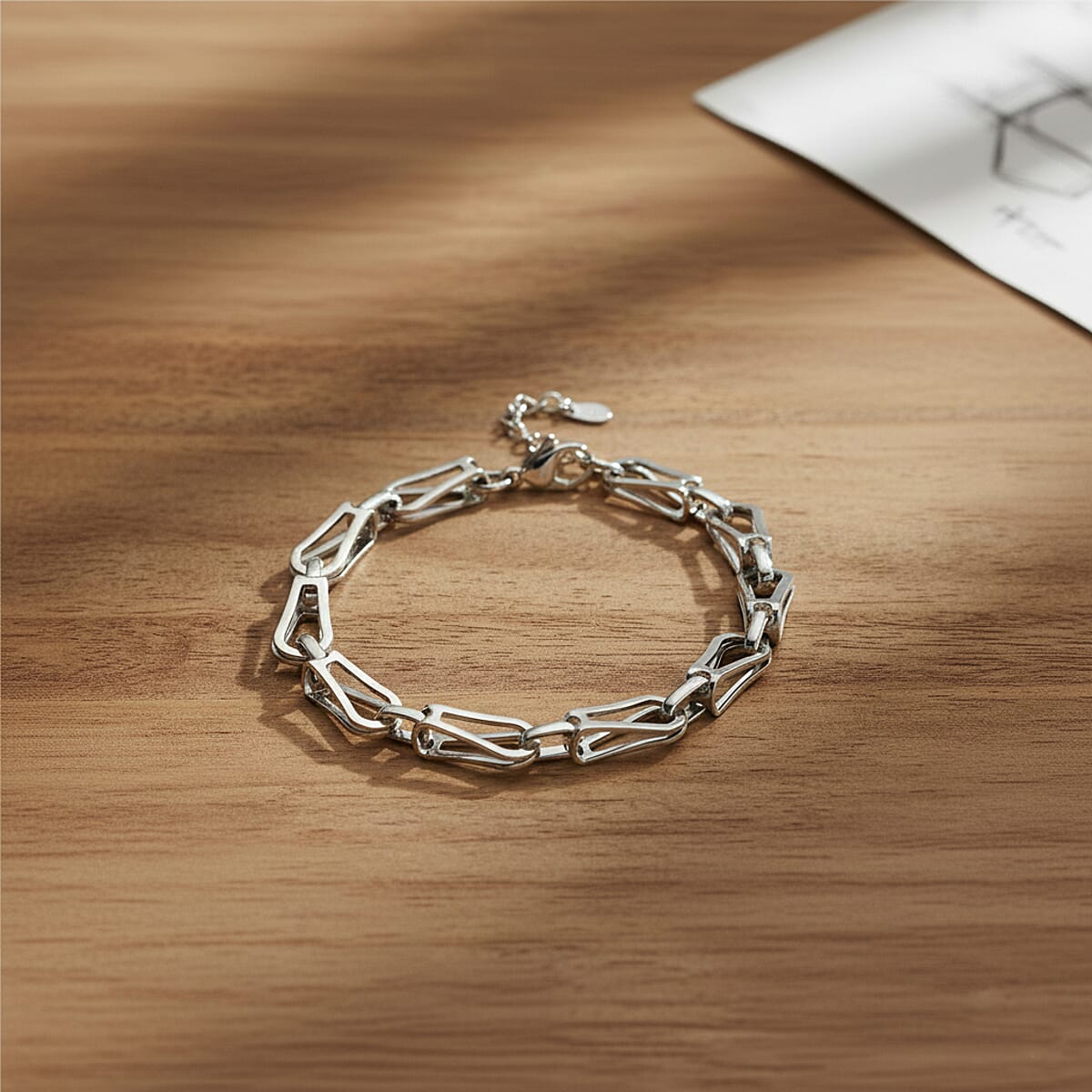 Interlocking Chain Bracelet in Stainless Steel (7.50-9.0In) image number 1