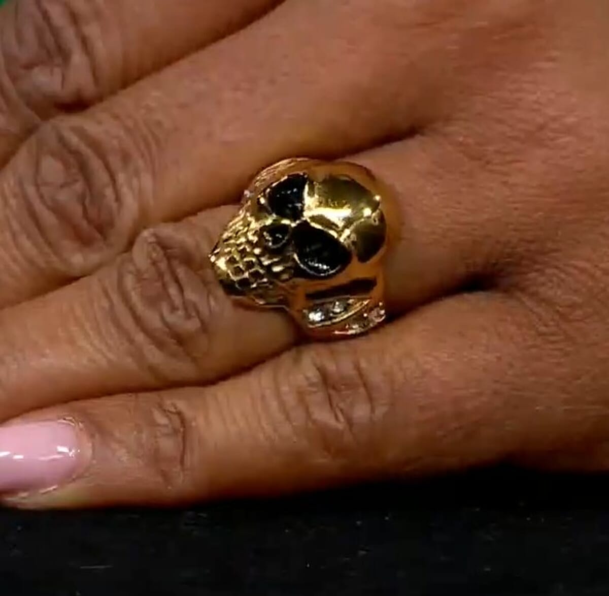 Simulated Diamond 0.30 ctw Bold Skull Ring in ION Plated YG Stainless Steel (Size 6.0) image number 4