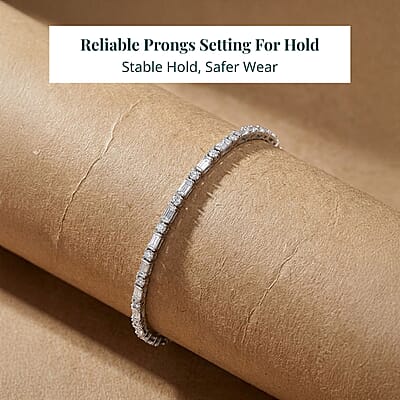  Luxuriant Lab Grown Diamond G-H SI 2.15 ctw Station Bracelet in Rhodium Over Sterling Silver (6.50 In)