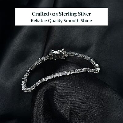  Luxuriant Lab Grown Diamond G-H SI 2.35 ctw Station Bracelet in Rhodium Over Sterling Silver (8.00 In)