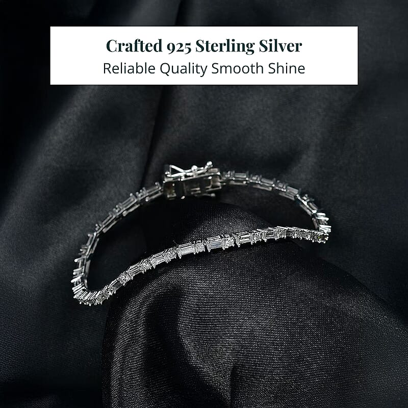 Luxuriant Lab Grown Diamond G-H SI 2.60 ctw Station Bracelet in Rhodium Over Sterling Silver (8.00 In)