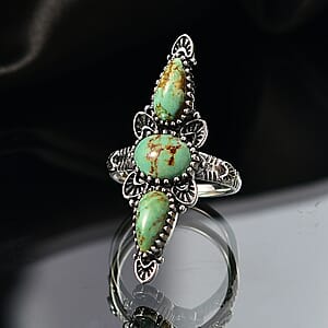 D'Joy Artisan Crafted Royston Turquoise Ring in Black Oxidised Sterling Silver 4.40 ctw (Size 7.0)