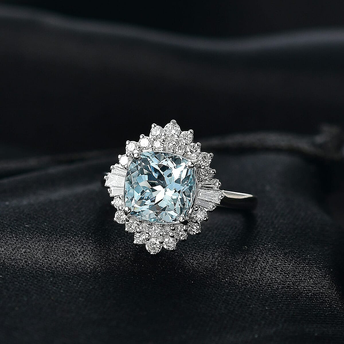 Certified AAA Mangoro Aquamarine, Diamond Ballerina Ring in 10K White Gold 3.27 ctw (Size  6.5) image number 1