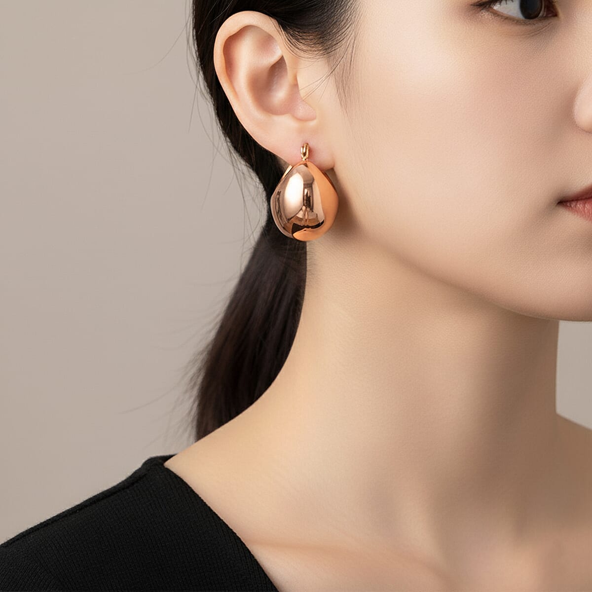 Hoop Earrings in ION Plated RG Stainless Steel image number 2