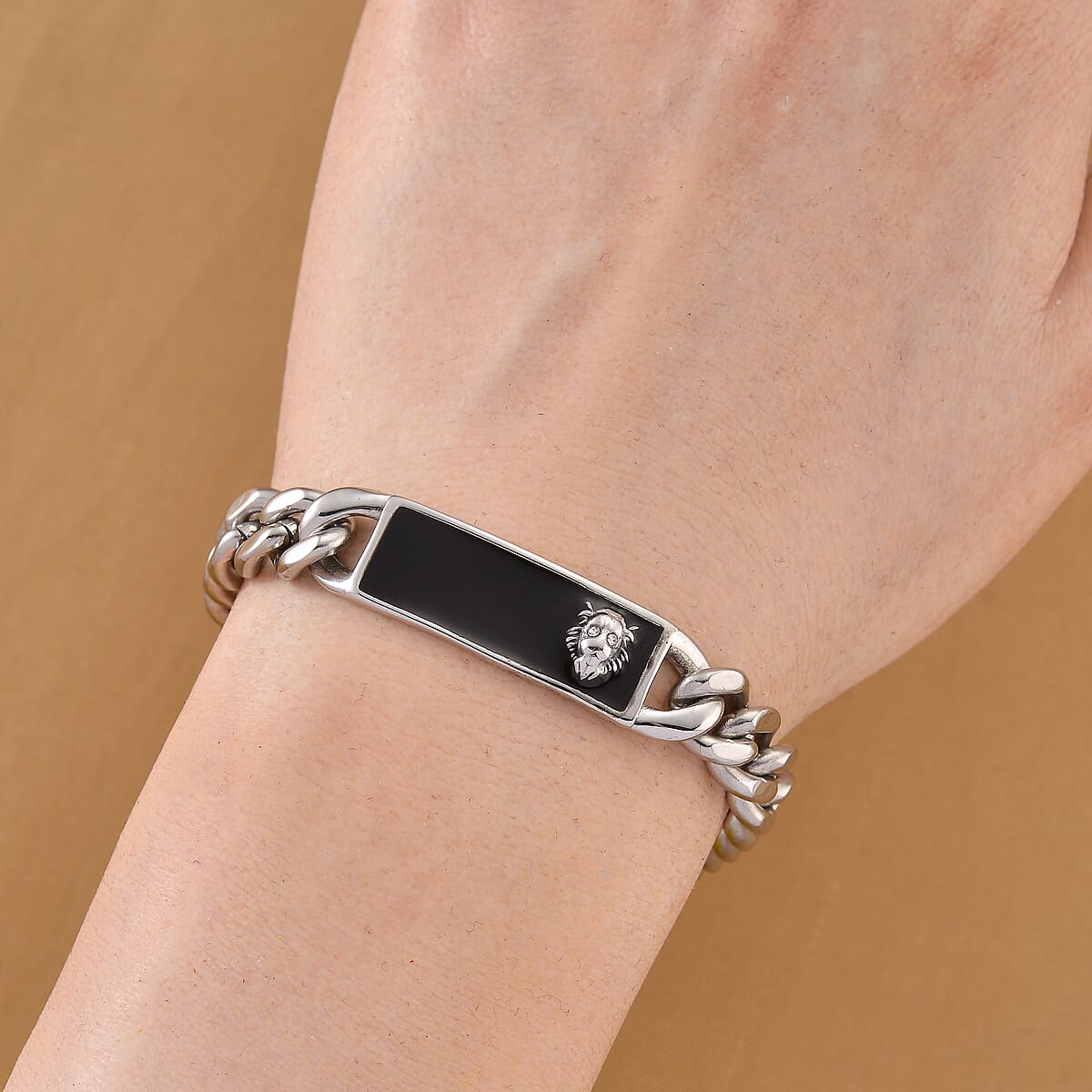 Simulated Diamond Lion Head Bracelet in Stainless Steel (7.50-9.0In) image number 2