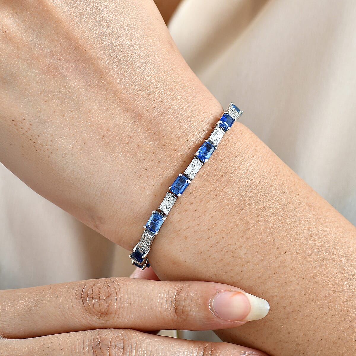 D'Joy Kashmir Kyanite and Moissanite 10.35 ctw Bracelet in Rhodium Over Sterling Silver (7.25 In) image number 2