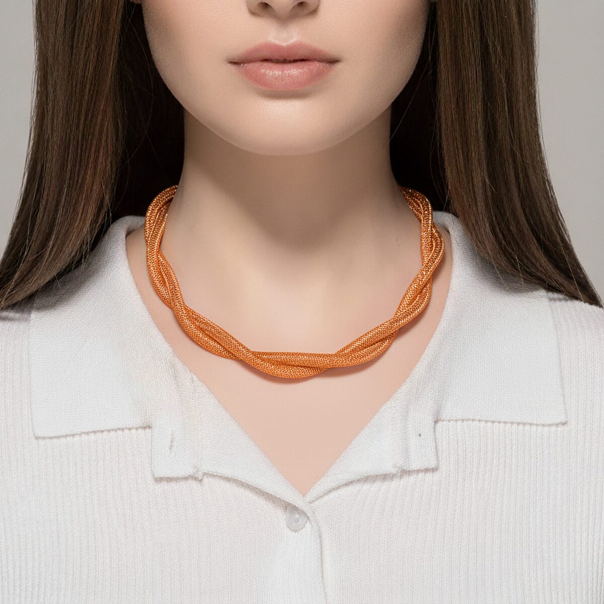 Champagne Austrian Crystal Twisted Rope Necklace in Goldtone 20-22 Inches image number 2