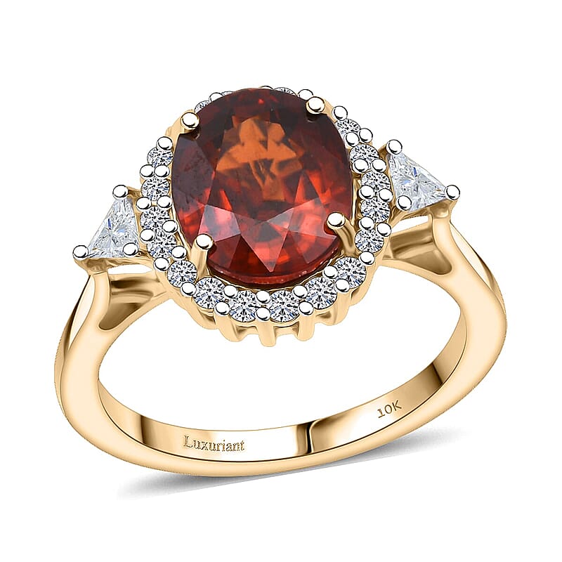 AAA Red Zircon and Luxuriant Lab Grown Diamond E-F VS 4.50 ctw Crownfire Ring in 10K Yellow Gold (Size 6.0)