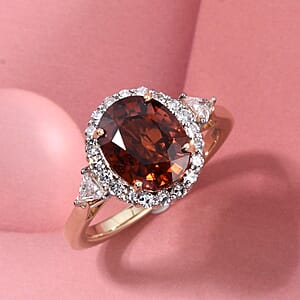 AAA Red Zircon and Luxuriant Lab Grown Diamond E-F VS 4.50 ctw Crownfire Ring in 10K Yellow Gold (Size 7.0)