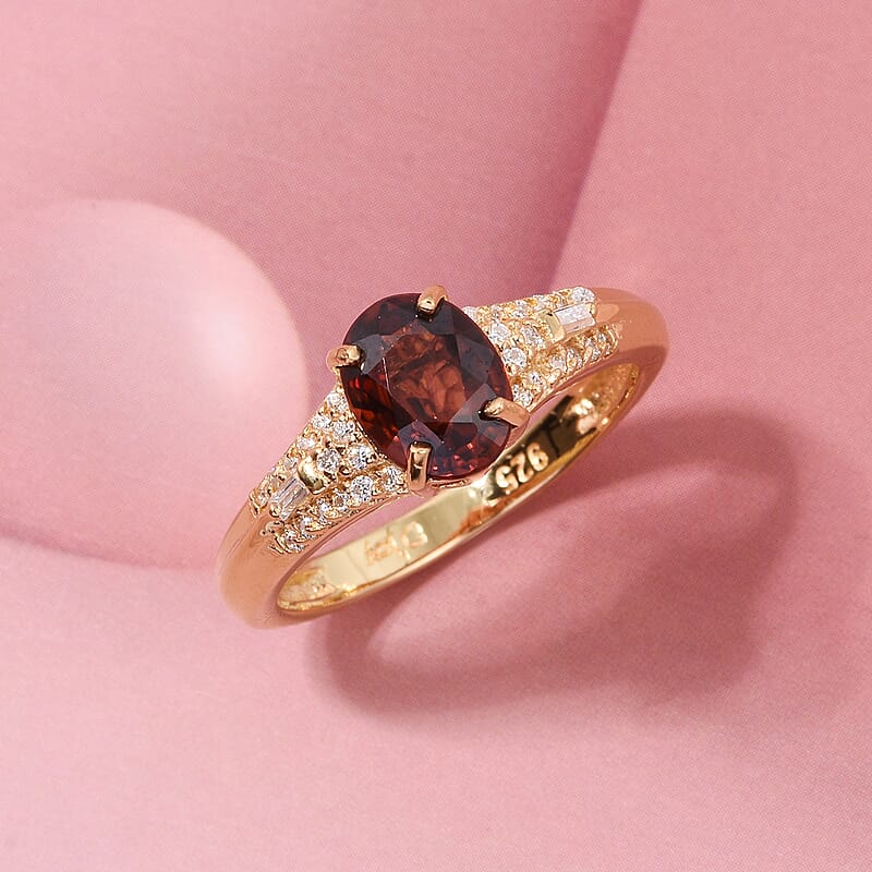 D'Joy Premium Red Zircon and Moissanite 2.30 ctw Flame Oval Ring in 18K Vermeil Yellow Gold Over Sterling Silver (Size 6.0)