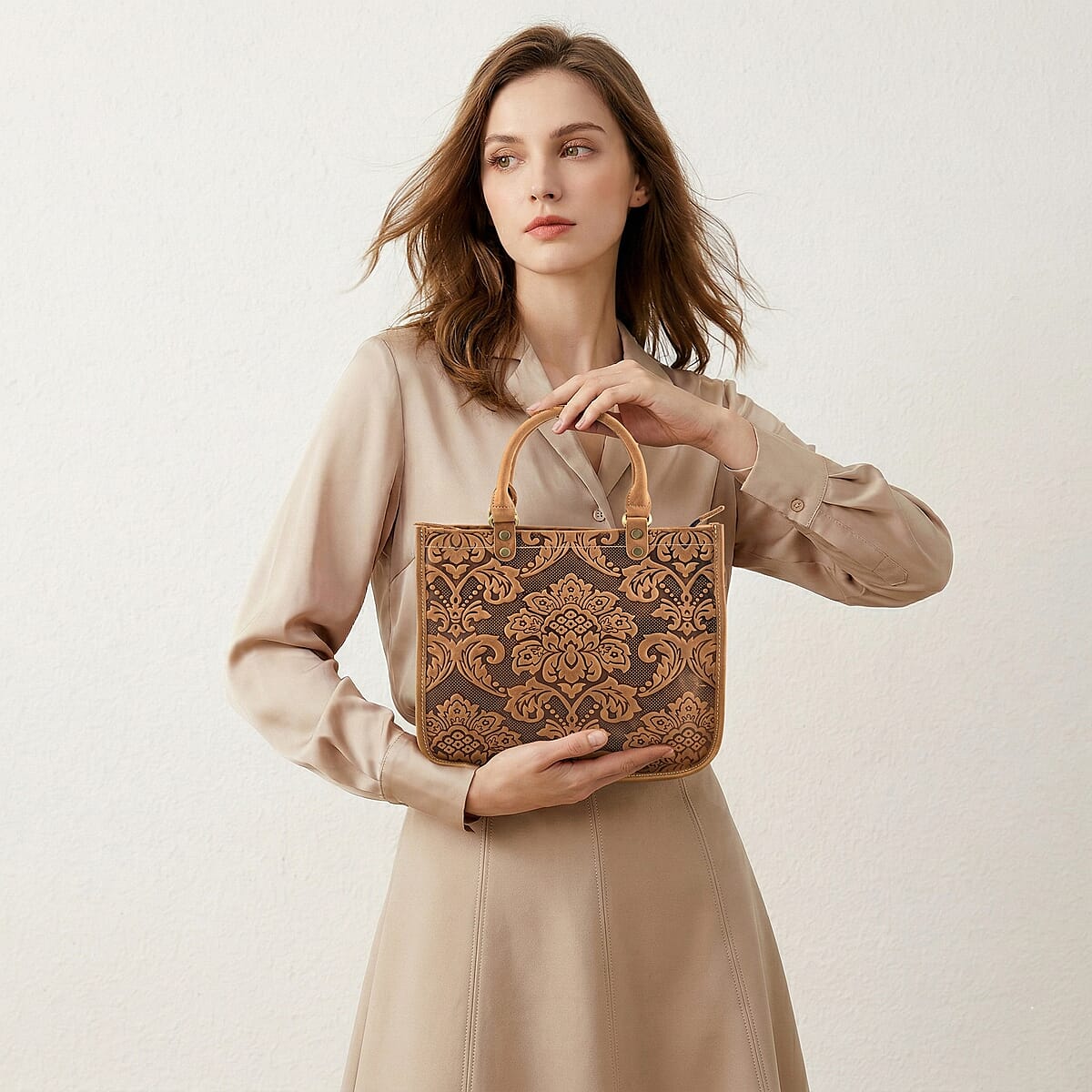 La Marey Yellow Herringbone Pattern Genuine Leather Crossbody Bag with Shoulder Strap image number 4