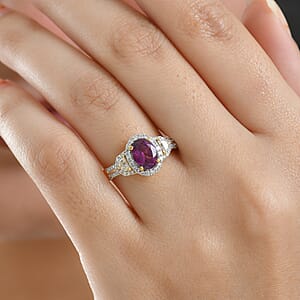 Doorbuster D'Joy AAA Radiant Ember Garnet and Moissanite 2.10 ctw Ring in 18K Vermeil Yellow Gold Over Sterling Silver (Size 10.0)