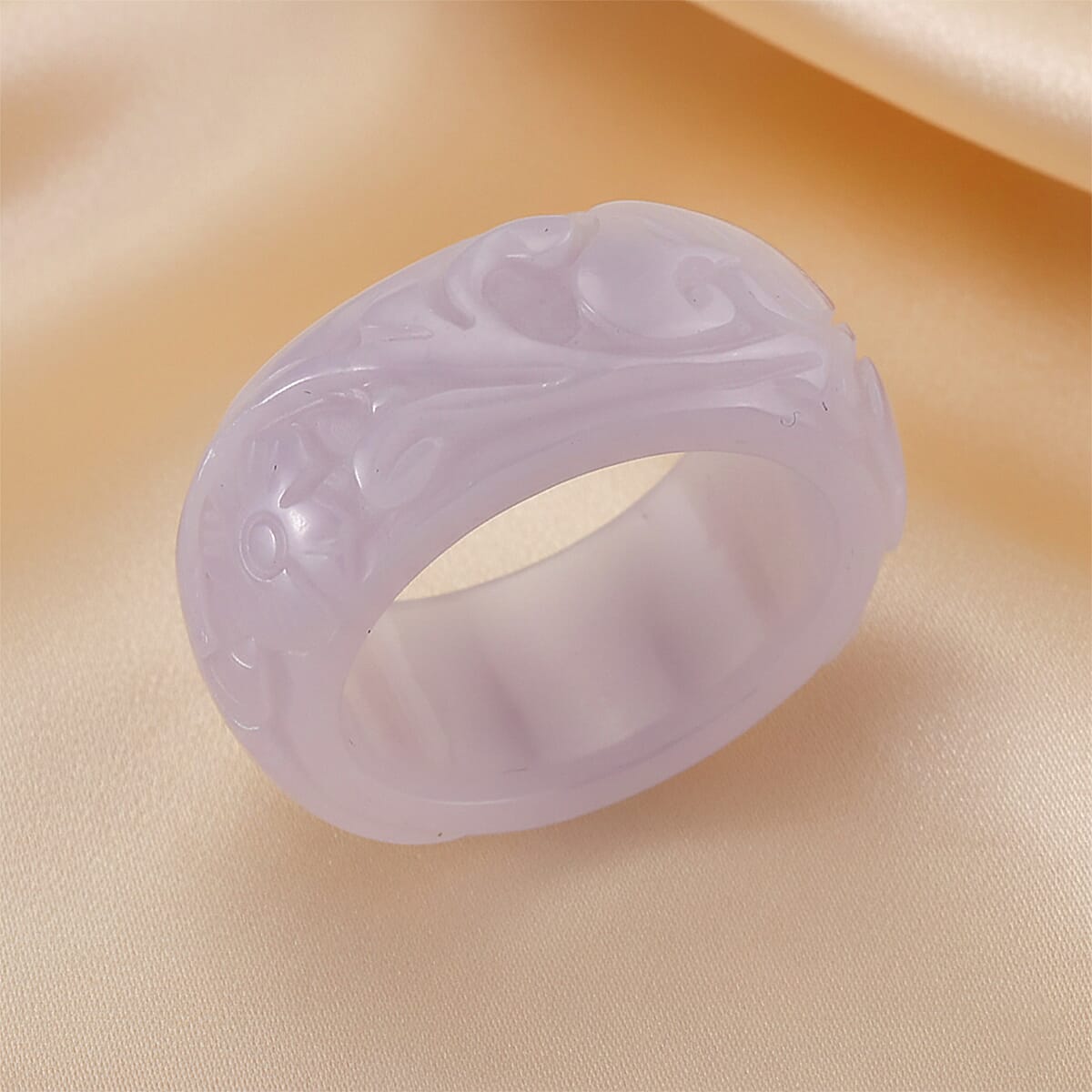 Natural Jade 50.00 ctw Carved Band Ring (Size 9.0) image number 1