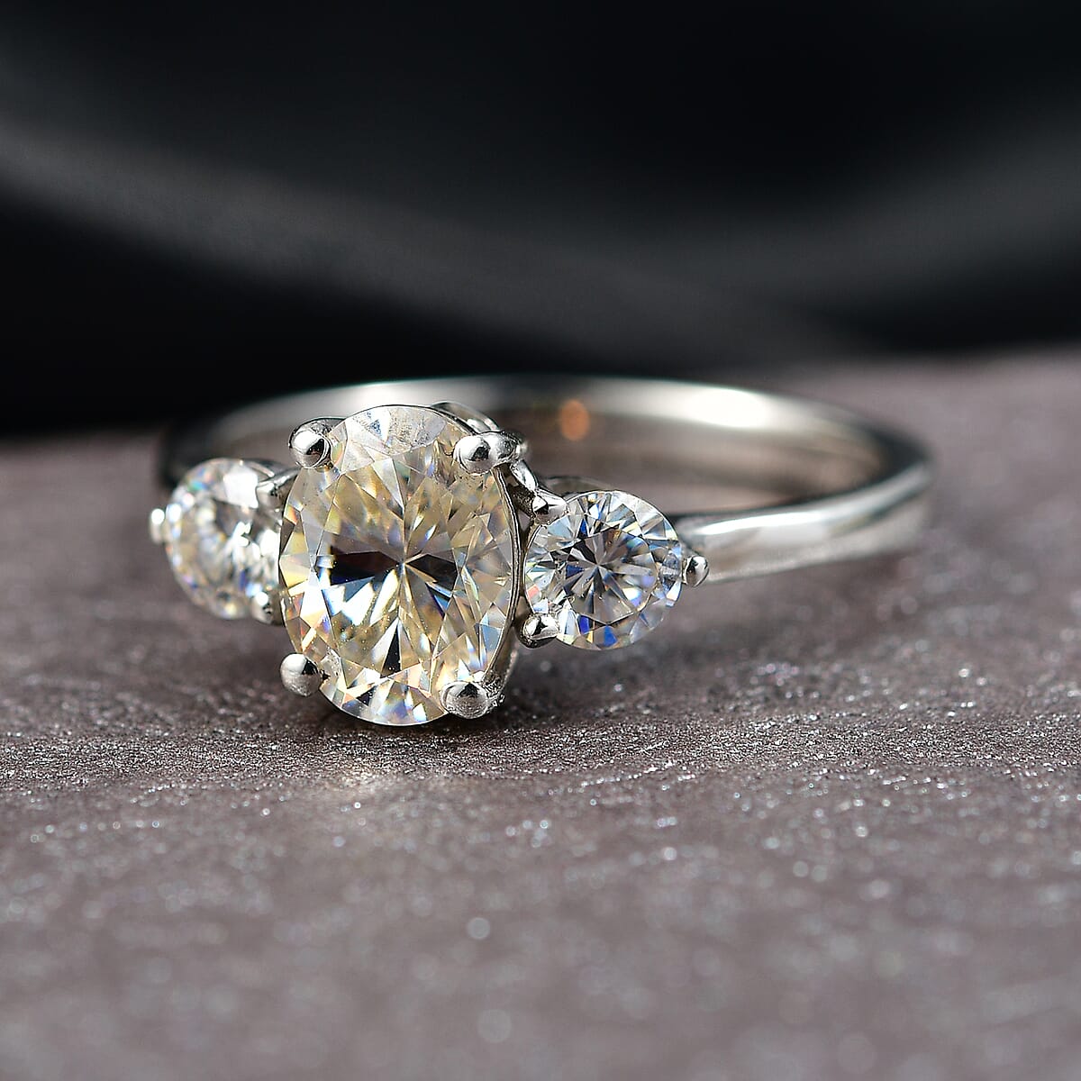 D'Joy Strontium Titanate 2.60 ctw Classic Three Stone Ring in Rhodium Over Sterling Silver (Size 9.0) image number 1