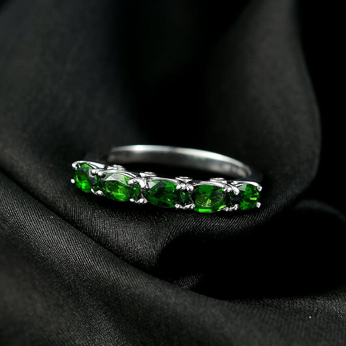 D'Joy Chrome Diopside and Moissanite 1.20 ctw Ring in Platinum Over Sterling Silver (Size 5.0) image number 1