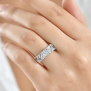 D'Joy White Topaz 1.50 ctw Ring in Platinum Over Sterling Silver (Size 10.0)